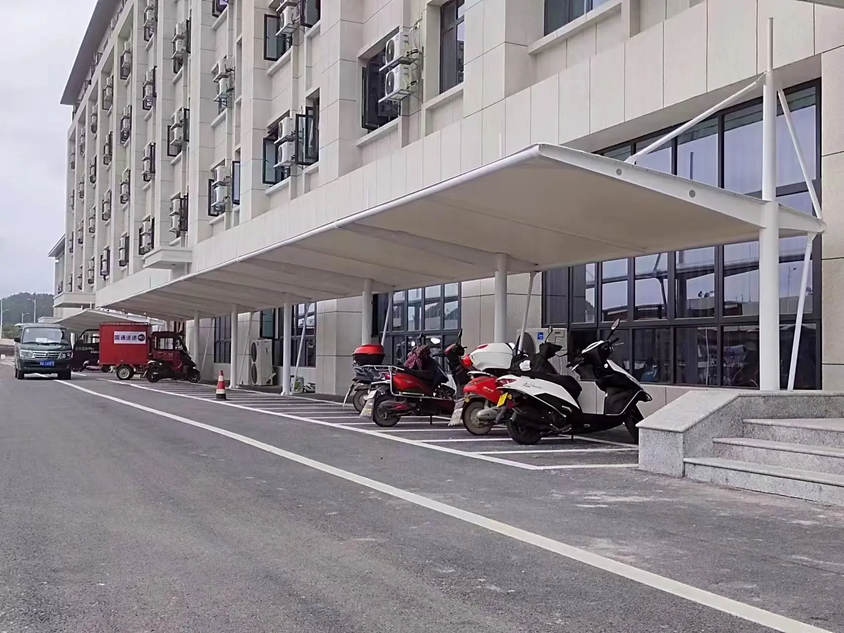 贵州贵州膜结构车棚采购避坑指南，本地源头工厂怎么选？